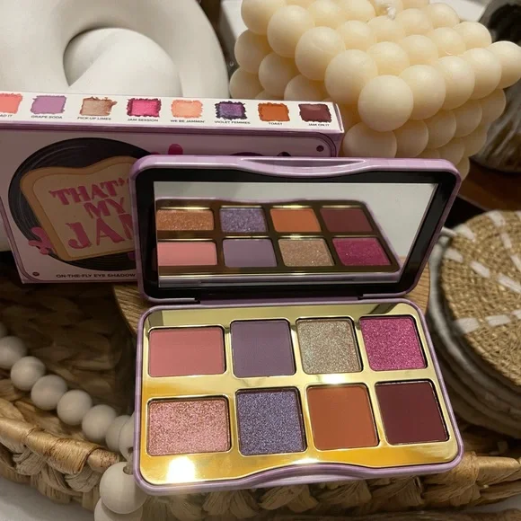 TOO FACED That’s My Jam Mini Eyeshadow Palette - Picture 7 of 13